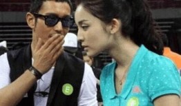 男明星出轨老婆爆料视频,男明星被爆视频揭露婚姻危机