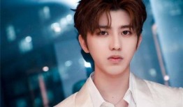 杨洋爆料蔡徐坤视频事件,真相背后引热议