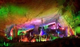 张家界吃瓜网红是谁啊,她是如何成为网络红人的？